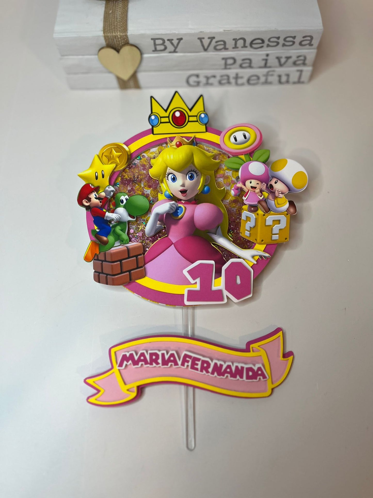 Princess Peach Shaker Cake Topper with light