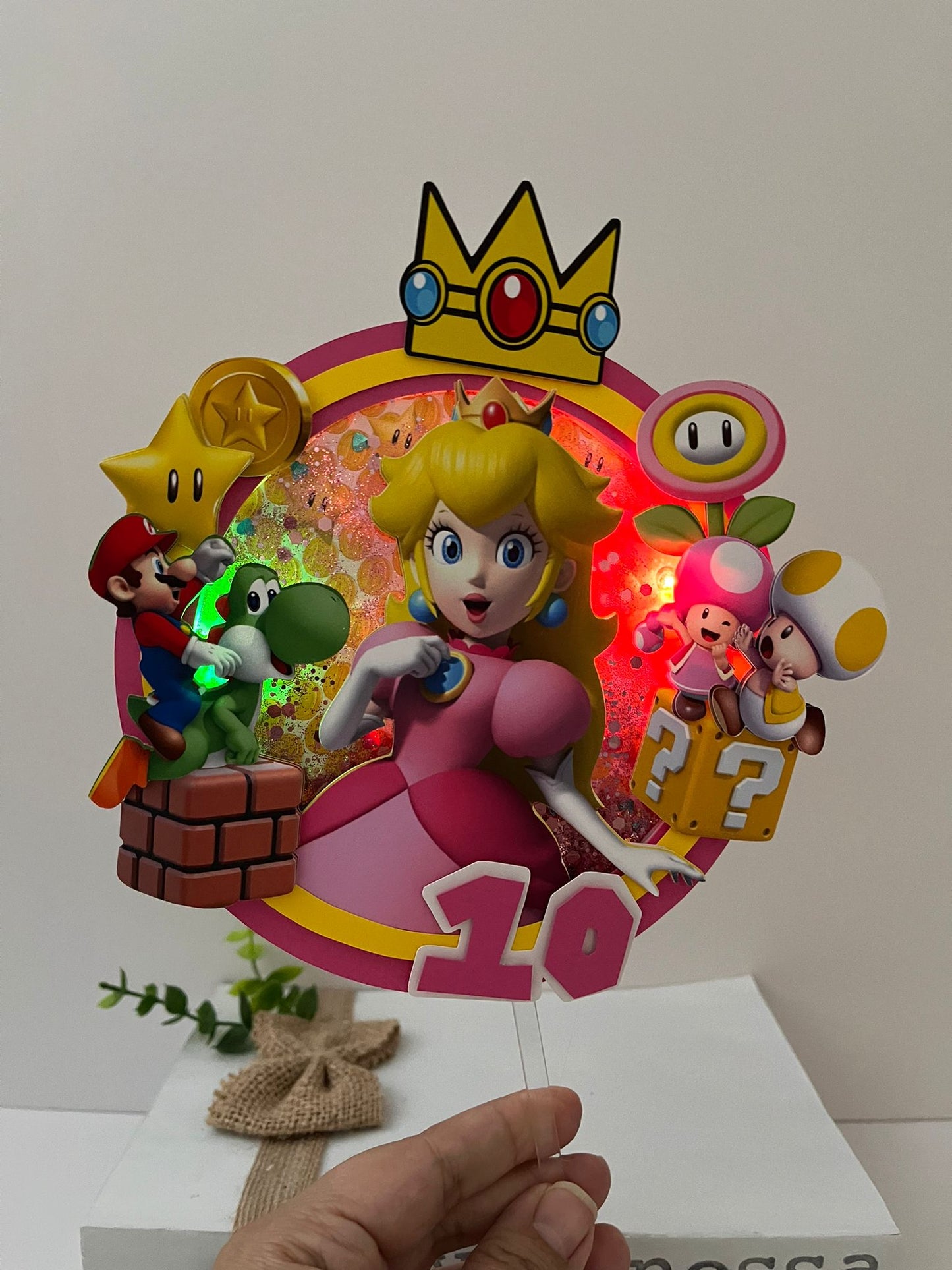 Princess Peach Shaker Cake Topper with light