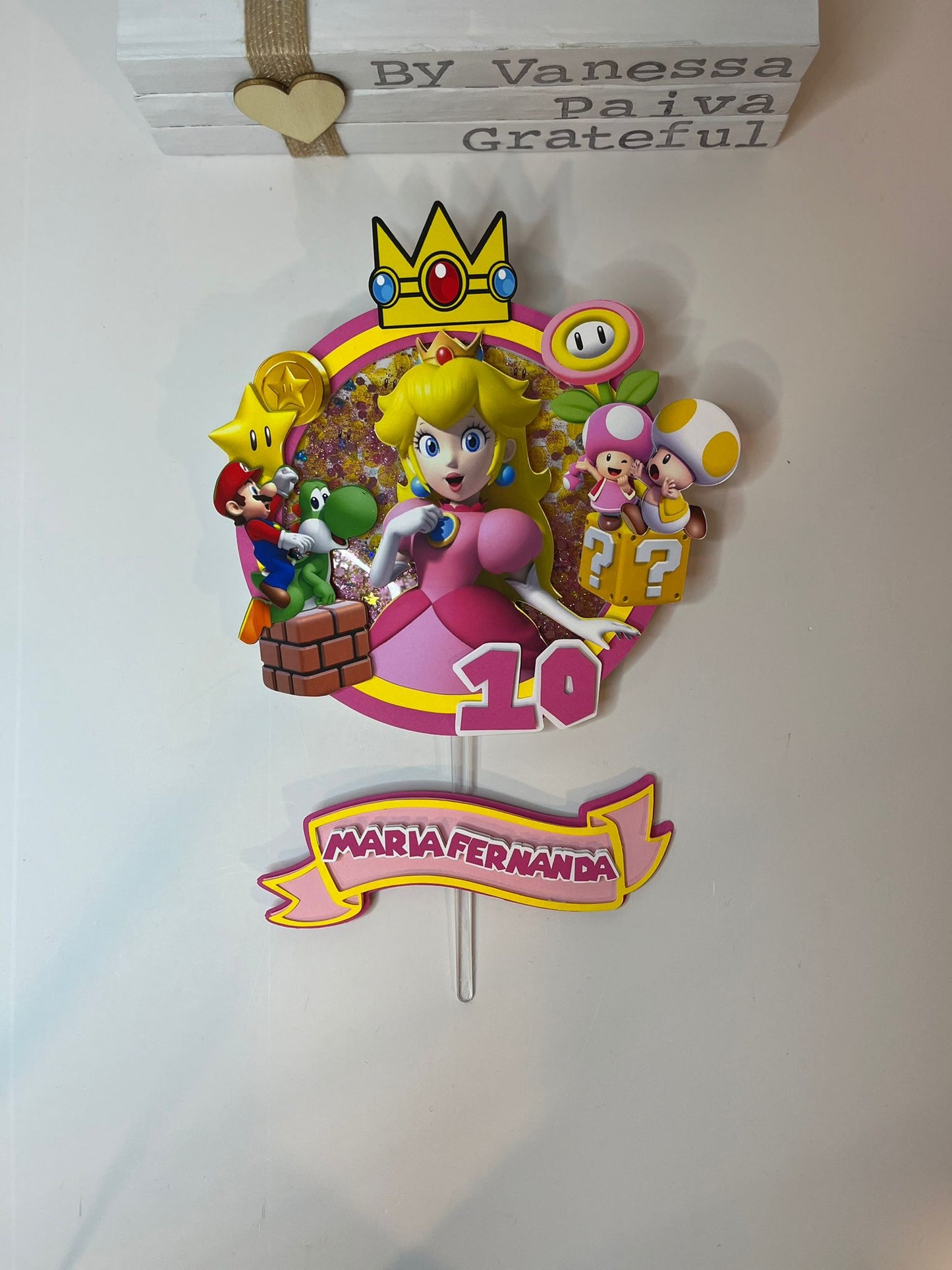 Princess Peach Shaker Cake Topper with light